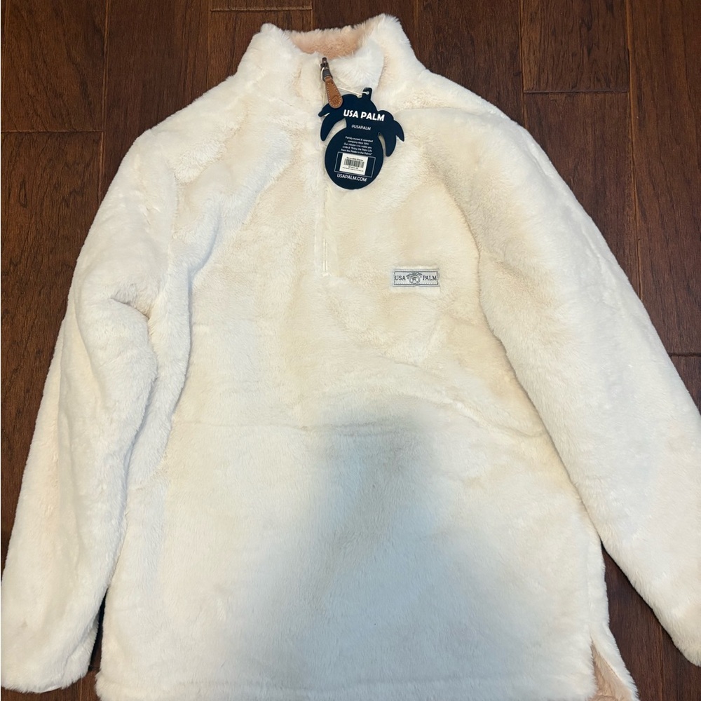 USA Palm White Fleece Pullover